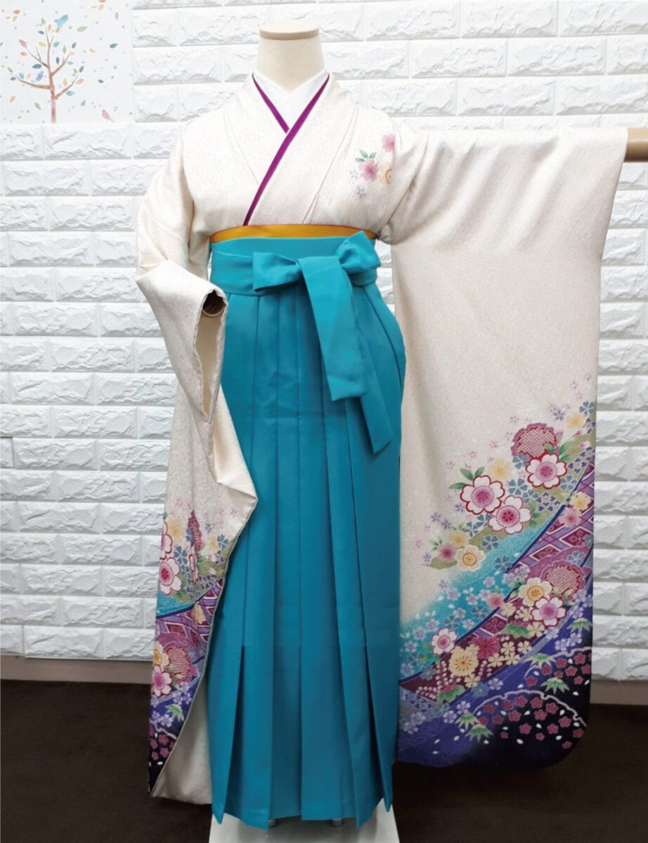 卒業式　卒業式衣装　卒業袴　袴　レンタル　古典　おしゃれ　白　花　可愛い