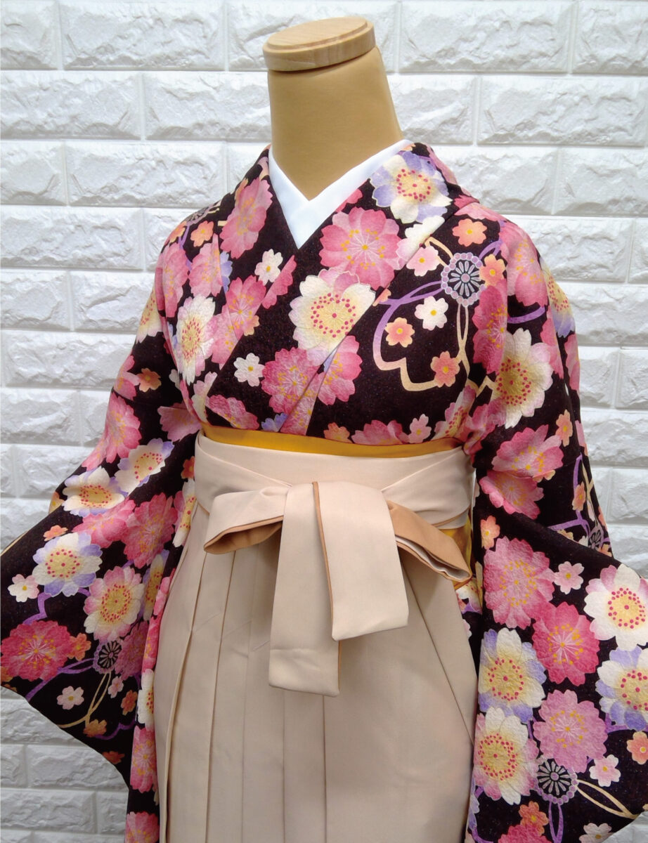 卒業式　卒業式衣装　卒業袴　袴　レンタル　古典　おしゃれ　桜　茶色　モダン　可愛い