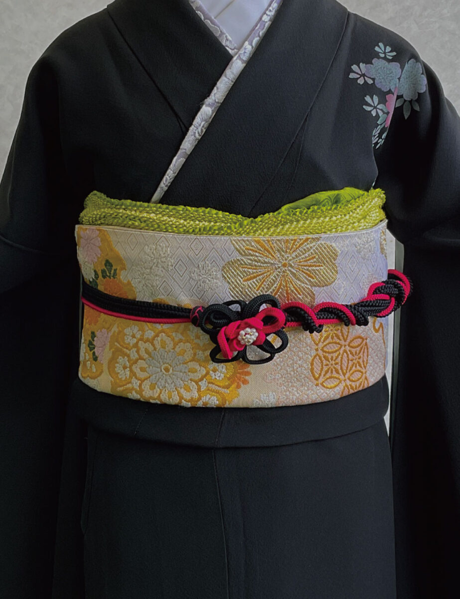 黒色振袖レンタルMサイズ　無地系
