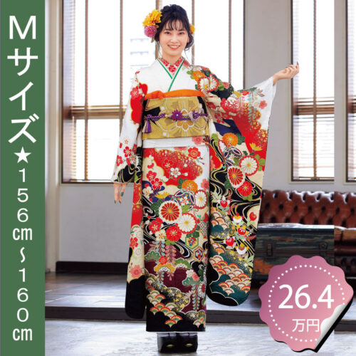 振袖レンタル　Mサイズ　白色に古典花柄