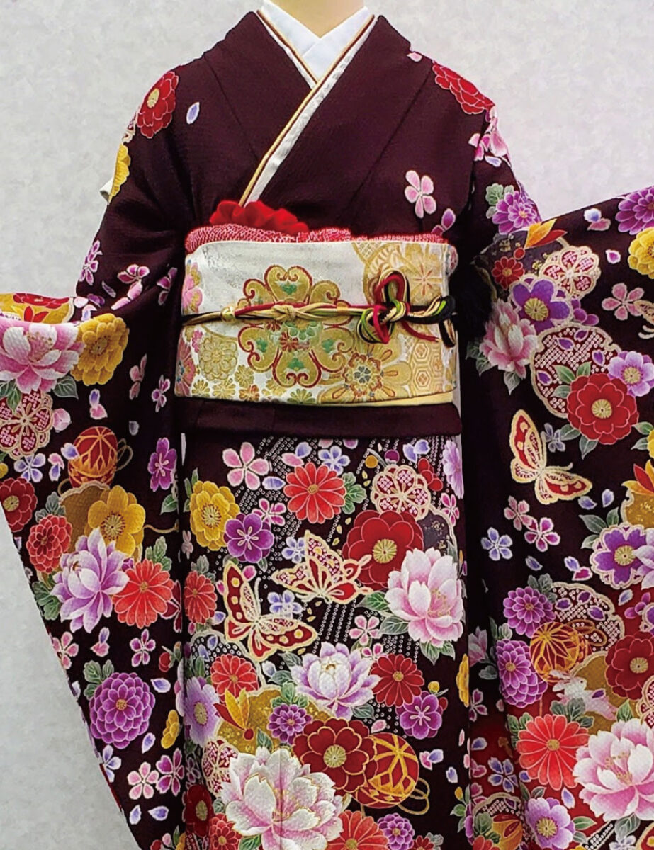 こげ茶の振袖レンタル　Mサイズ　手毬　蝶　花