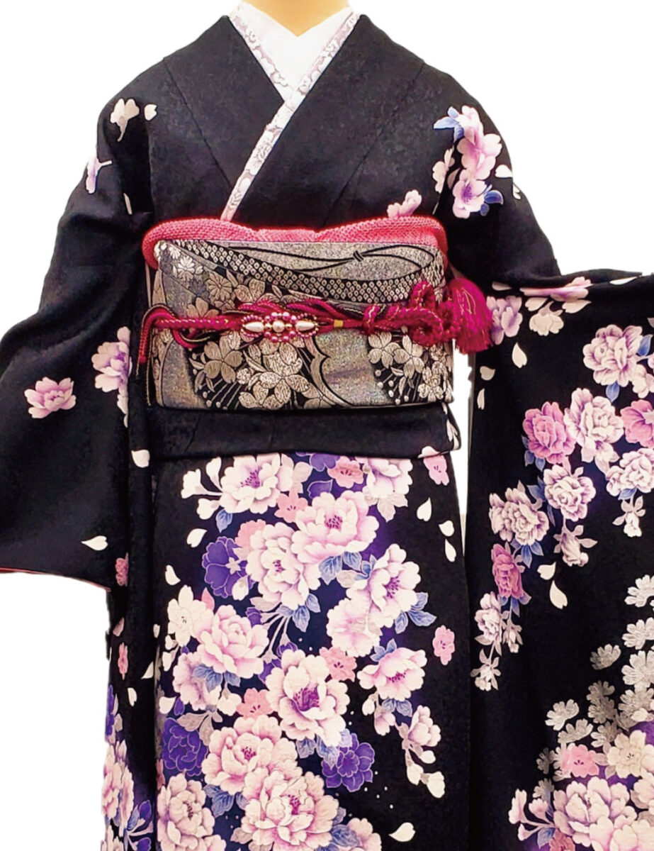 黒色の振袖レンタルMサイズ、薔薇柄