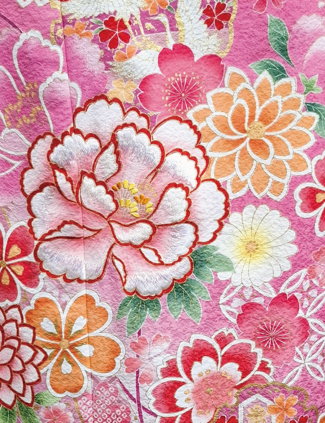 濃桃色の振袖レンタルＳサイズです。桃色　手毬、桜の可愛い振袖レンタルです。身長150ｃｍ～