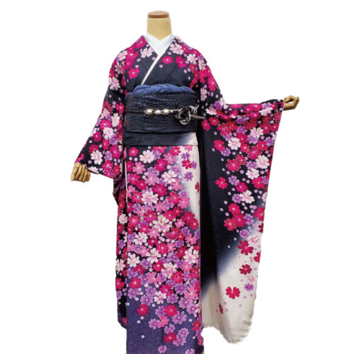 兵庫県姫路市、加古川市で振袖レンタルなら、Mサイズ　赤白のコスモス　振袖レンタルです。