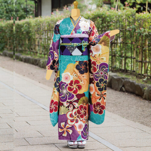 水色の大柄捩じり梅　振袖レンタル　Mサイズ