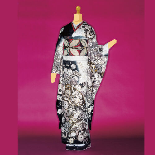 兵庫県　姫路　振袖レンタル　LL　サイズ　白　黒　ゴージャス