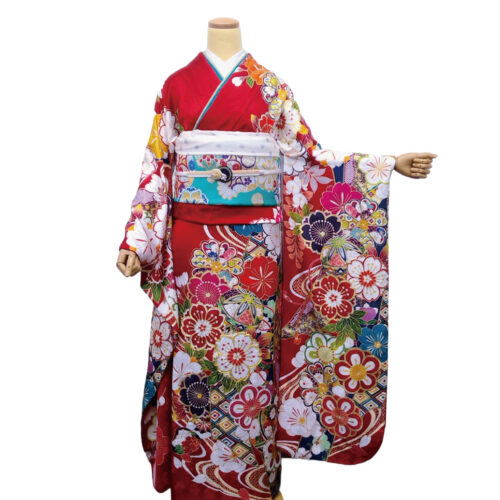 姫路市の成人式、古典柄の赤色振袖レンタル