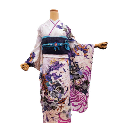 モダンな大柄の乱菊の花が素敵な振袖レンタル