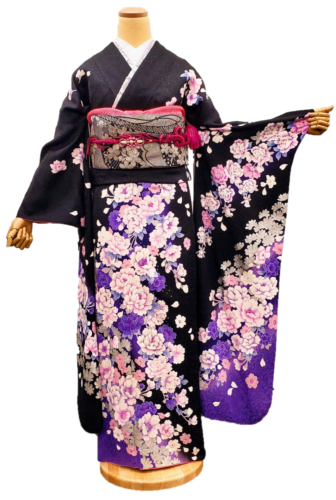 黒色の振袖レンタルMサイズ、薔薇柄