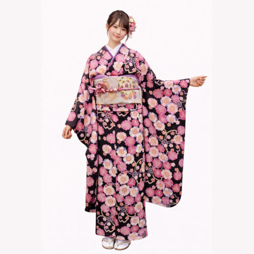 Sサイズ　こげ茶の可愛い桜柄振袖レンタル