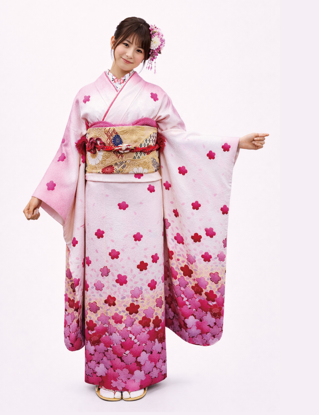 白色に桜の柄が可愛い振袖レンタル