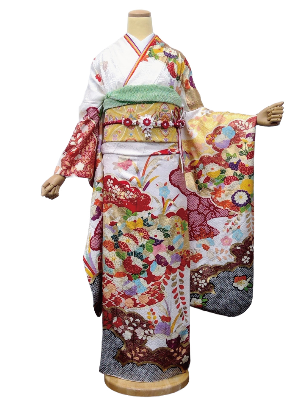 白色　豪華京友禅の振袖レンタル