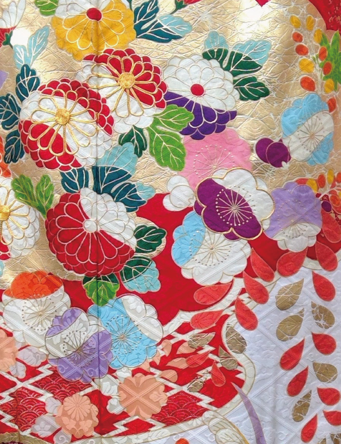 白色　豪華京友禅の振袖レンタル