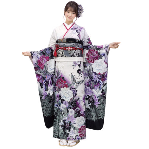 銀彩の豪華な蝶の振袖レンタル　Mサイズです。