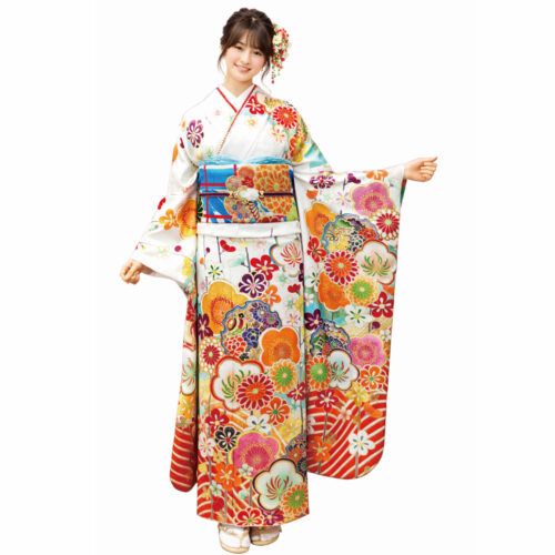 モダンの白色振袖　古典柄