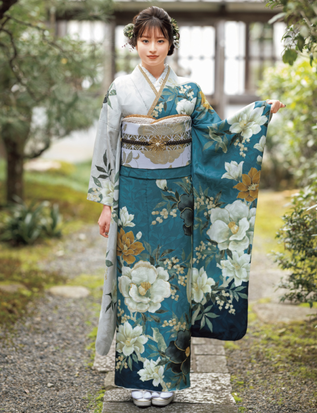 白、緑　モダン振袖レンタル